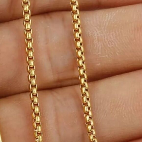 NEW Gold Block Cross Pendant Necklace Unisex 18” Religious Gold Chain Necklace - Picture 5 of 9